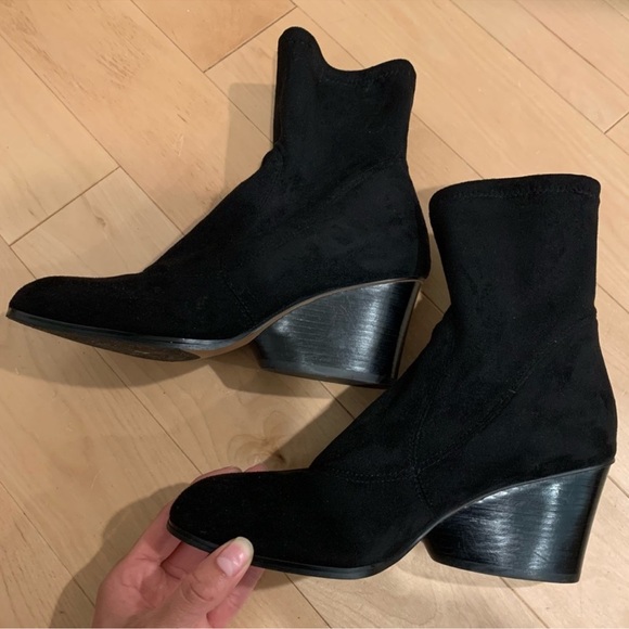 Donald Pliner Pandora Sock Booties - Picture 6 of 7